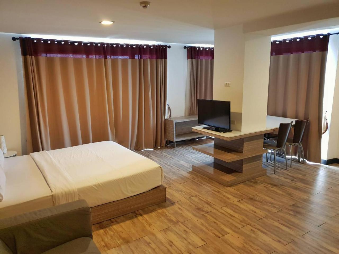 Mooks Residence Pattaya Exterior foto